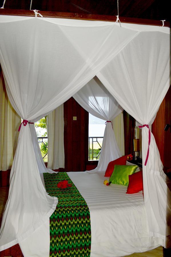 Kungkungan Bay Resort Bitung Kültér fotó