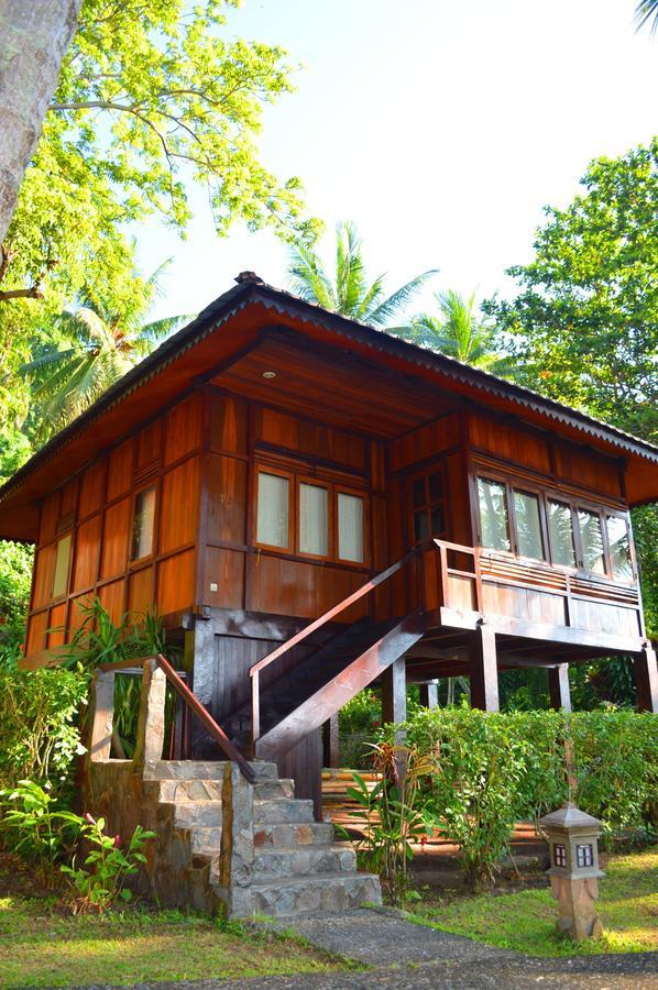 Kungkungan Bay Resort Bitung Kültér fotó